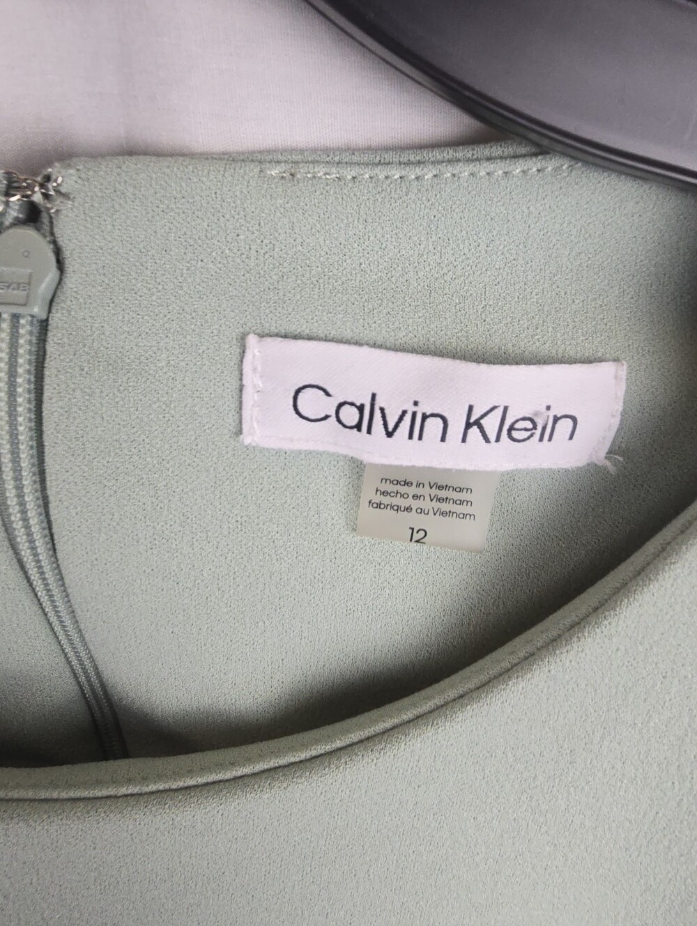 Calvin Klein Sage Green 3/4th Sleeve Twist-Front Sheath Zipper Front Dress Sz 12 - Picture 8 of 11